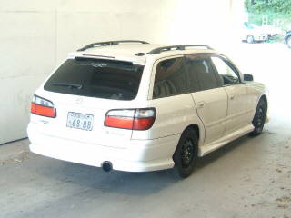 1999 Mazda Capella Pics