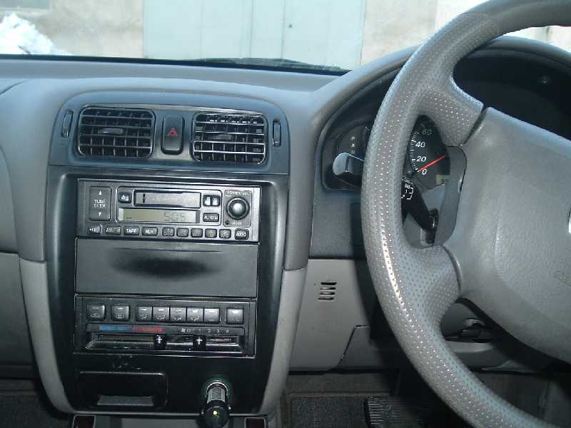 1999 Mazda Capella Pictures