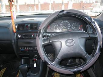 1999 Mazda Capella Pictures