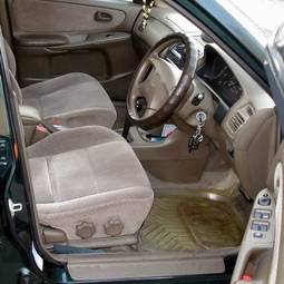 1999 Mazda Capella Pictures