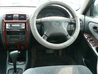 1999 Mazda Capella Pictures
