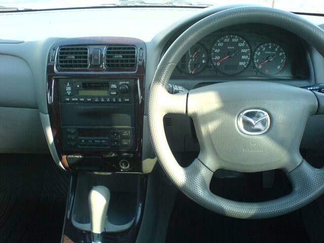2000 Mazda Capella