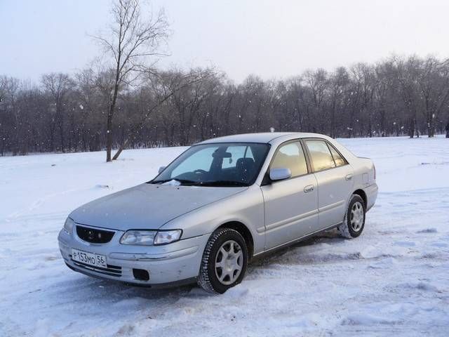 2000 Mazda Capella