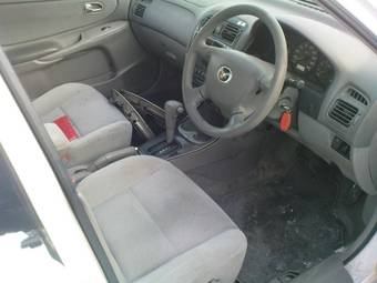 2000 Mazda Capella Pictures
