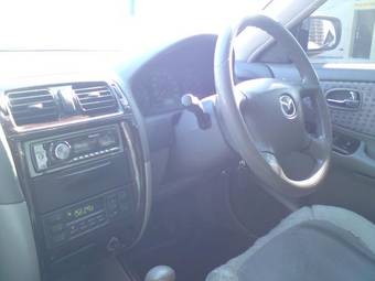 2000 Mazda Capella Pictures