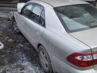 2000 Mazda Capella Photos