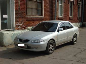 2000 Mazda Capella Pics