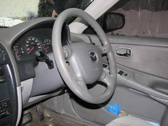 2000 Mazda Capella Pictures