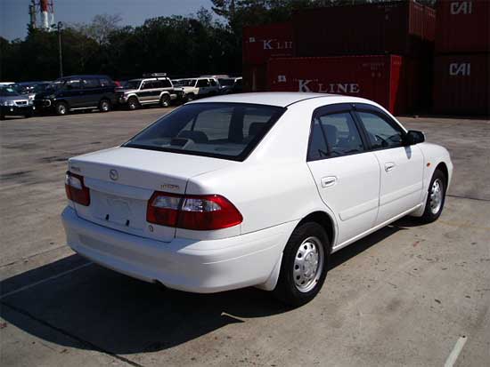 2001 Mazda Capella Pics