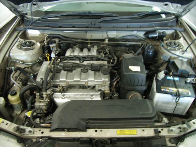 2001 Mazda Capella Photos