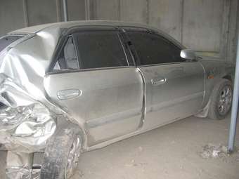 2001 Mazda Capella Photos