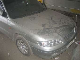 2001 Mazda Capella Photos