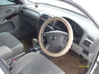 2001 Mazda Capella Images