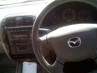 2001 Mazda Capella Pictures