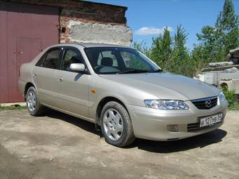 2001 Mazda Capella Photos