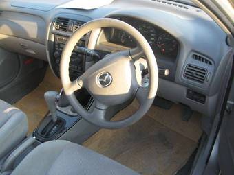 2002 Mazda Capella Pictures
