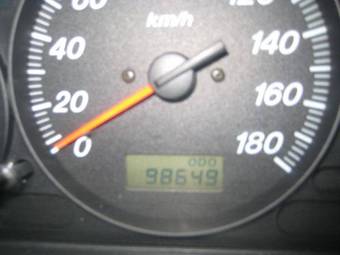 2002 Mazda Capella Photos
