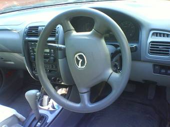 2002 Mazda Capella Photos