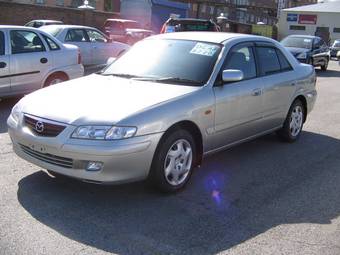 2002 Mazda Capella Photos