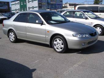 2002 Mazda Capella Pictures