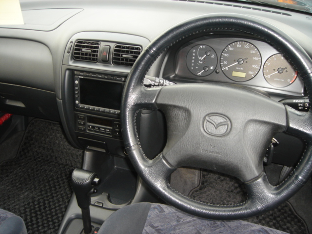 1998 Mazda Capella Wagon Photos