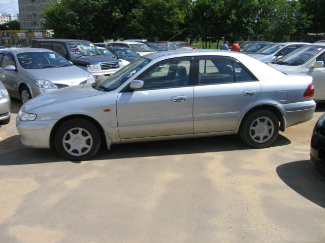 1999 Mazda Capella Wagon Pictures