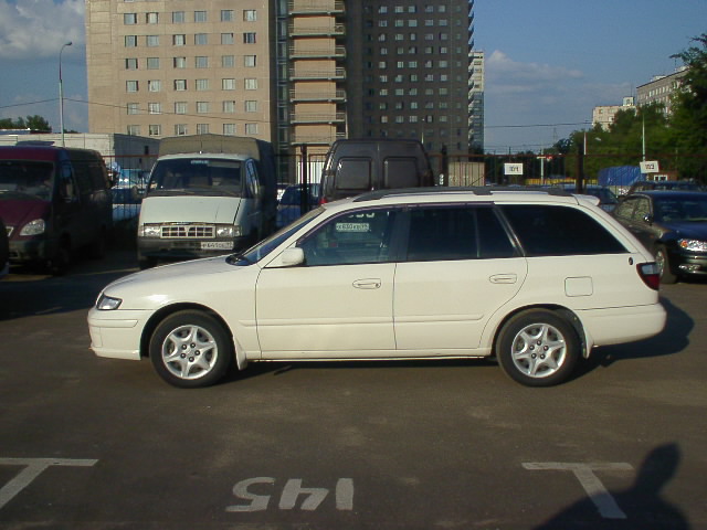 1999 Mazda Capella Wagon Pictures