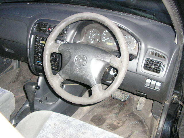 1999 Mazda Capella Wagon Images