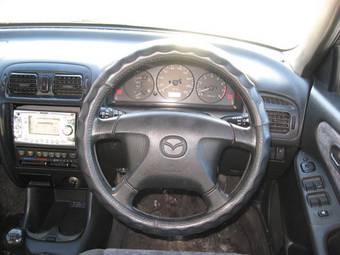 1999 Mazda Capella Wagon Pictures