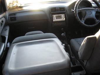 1999 Mazda Capella Wagon Images