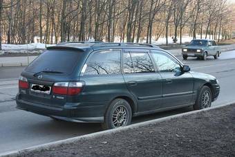 1999 Mazda Capella Wagon Pictures