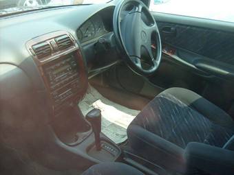 1999 Mazda Capella Wagon Pictures