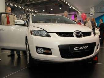 2008 Mazda CX-7 Photos