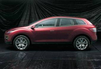 2010 Mazda CX-7 Pics