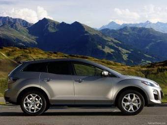 2010 Mazda CX-7 Photos