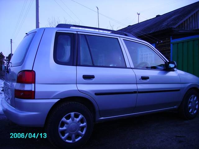 1997 Mazda Demio