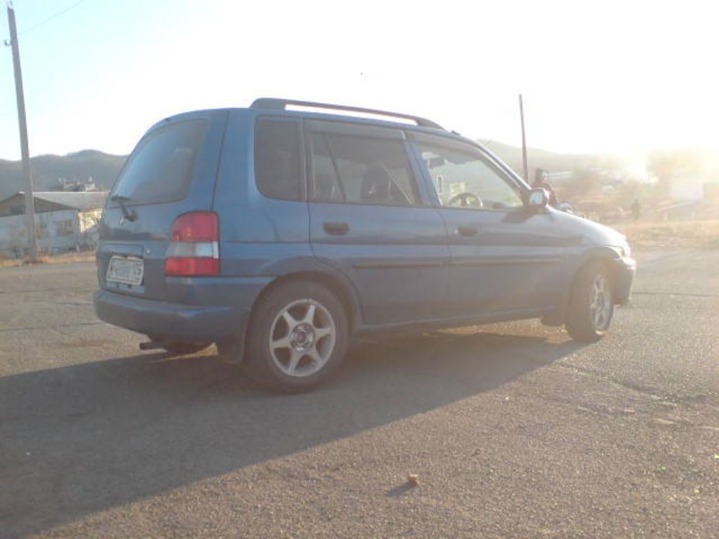 1997 Mazda Demio