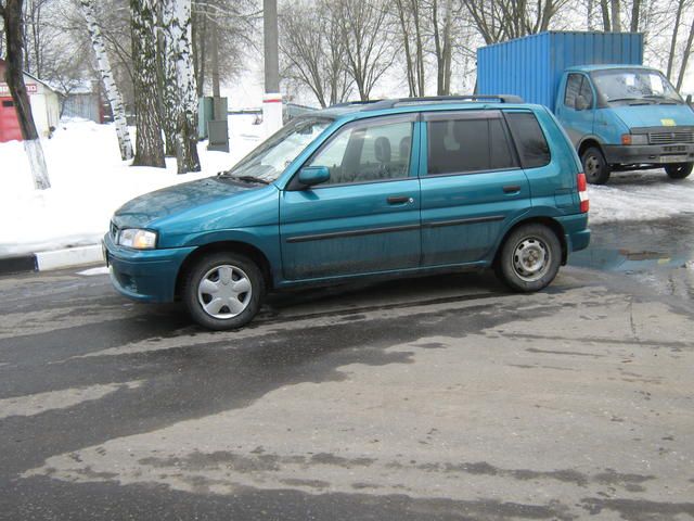 1997 Mazda Demio