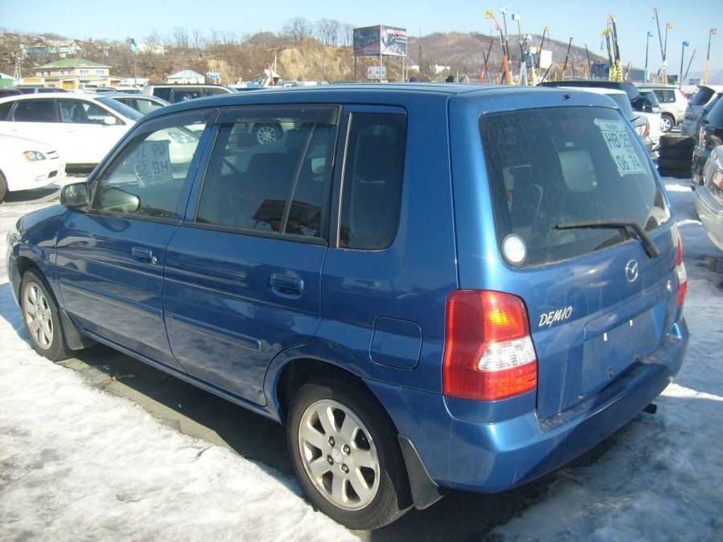 1997 Mazda Demio