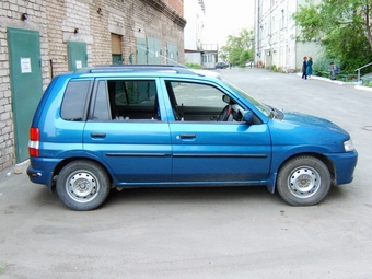 1998 Mazda Demio