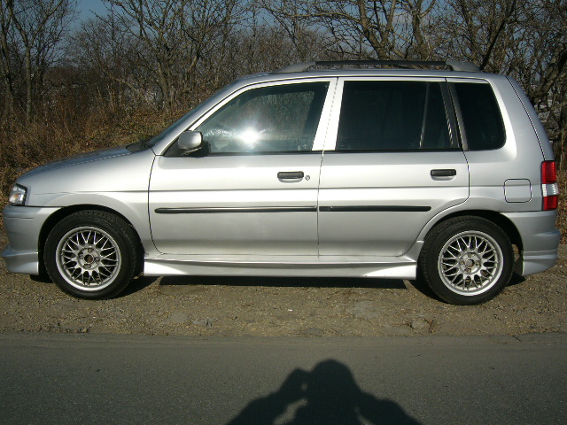 1998 Mazda Demio