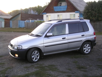 1998 Mazda Demio