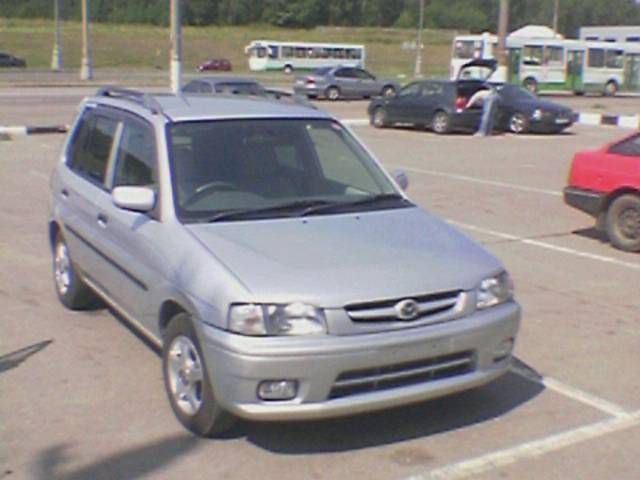 1998 Mazda Demio