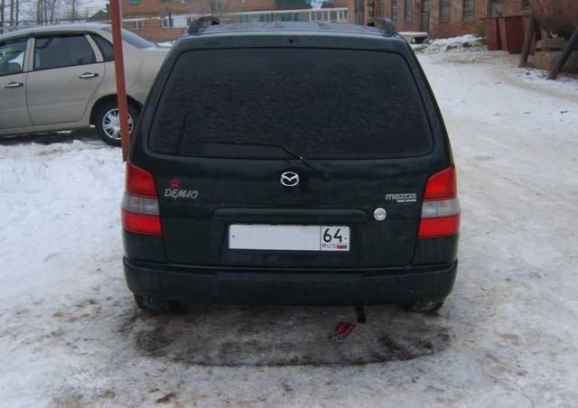 1998 Mazda Demio