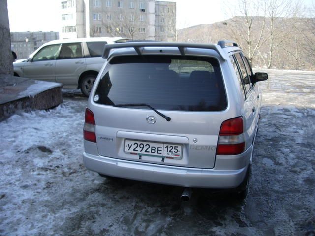 1998 Mazda Demio