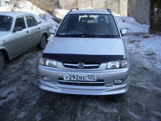 1998 Mazda Demio