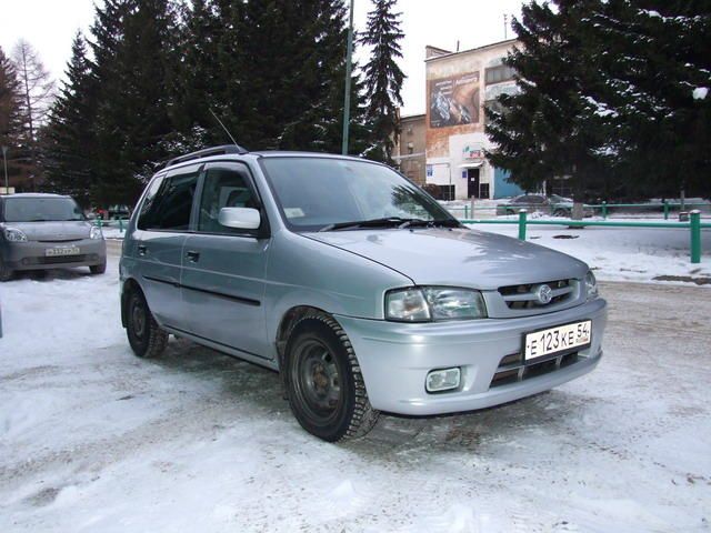 1998 Mazda Demio