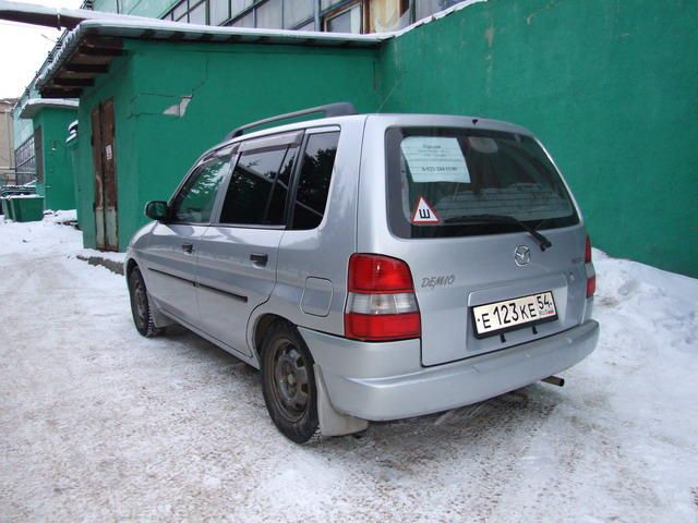 1998 Mazda Demio