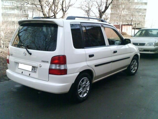 1998 Mazda Demio