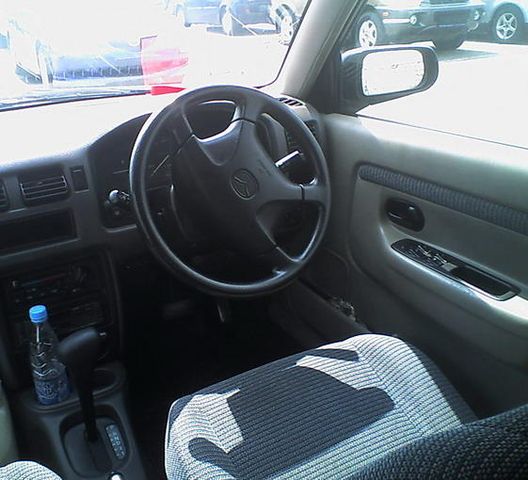 1998 Mazda Demio